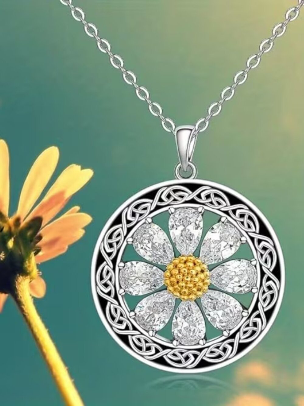 1 pc Sunflower Necklace - New - Picture 2 of 4